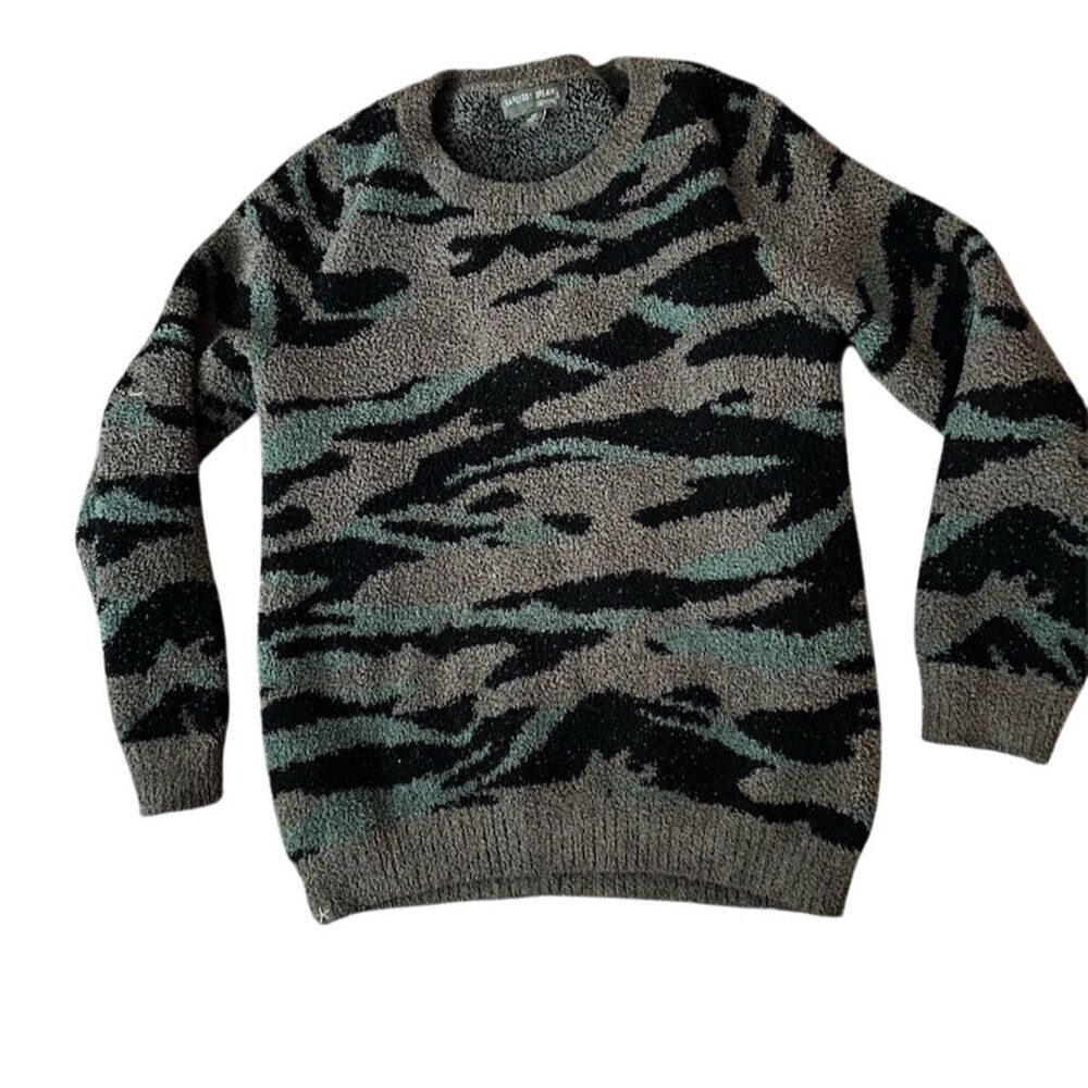 Barefoot Dreams Women's XS Green Camo CozyChic Pullover Sweater - Picture 2 of 10